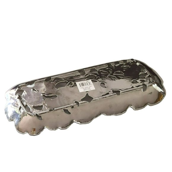Vintage Heavy Decorative Embossed Silver Ceramic Platter Tray Size 16.5in - Picture 8 of 9